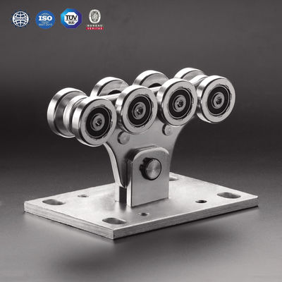 cổng nhà máy sllding cổng carraige có 5 bánh xe