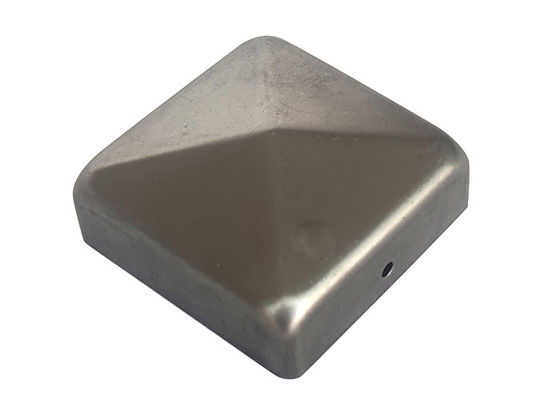 2 Inch 2,5 &quot;3 1/2&quot; Trụ hàng rào bằng sắt Kim tự tháp 6x6 7x7 4x4 5x5 8 X 8 có lỗ