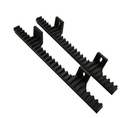 Giá đỡ thanh thép và chốt mở cổng trượt 34cm 2 vấu Nylon đen M4 được xây dựng trong