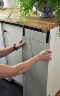 Bộ phần cứng cửa mini barn bằng thép rắn 6 Ft cho cửa gỗ nội thất đôi